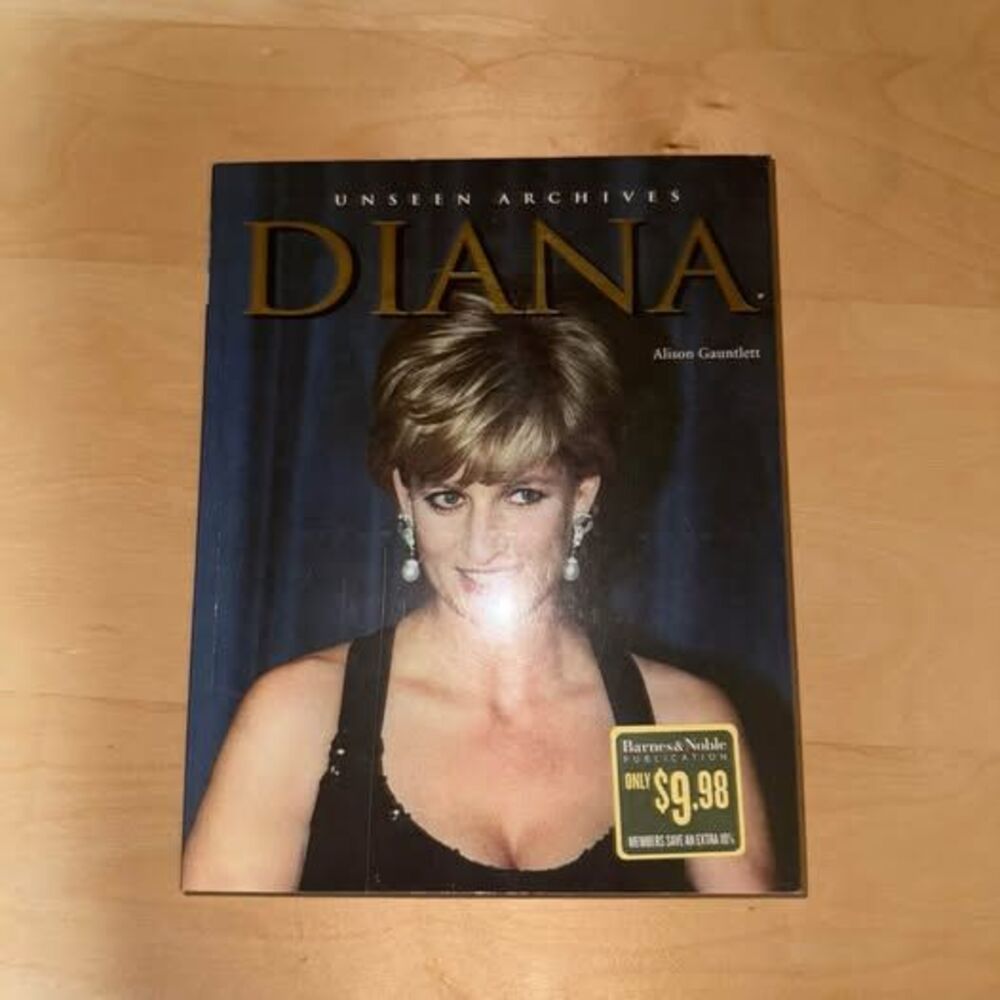 Princess Diana Unseen Archives Alison Gauntlett Parragon Publishing 2005 Pictori